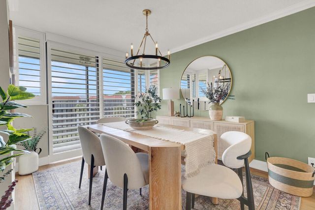 800 Jeffery Street 403, Boca Raton, FL 33487