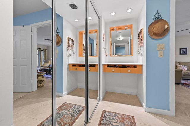 3605 S Ocean Boulevard 123, South Palm Beach, FL 33480