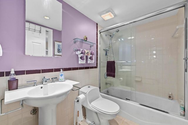 3605 S Ocean Boulevard 123, South Palm Beach, FL 33480