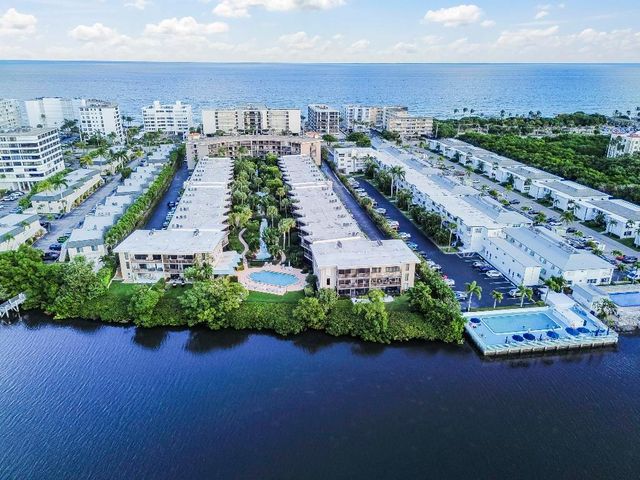 3605 S Ocean Boulevard 123, South Palm Beach, FL 33480