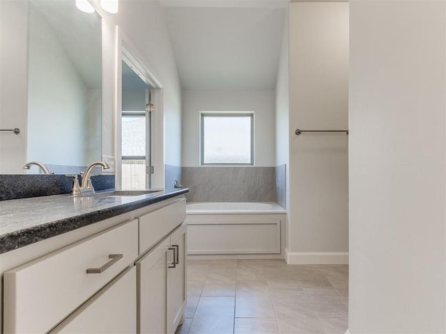 11920 NW 120th Street, Yukon, OK 73099