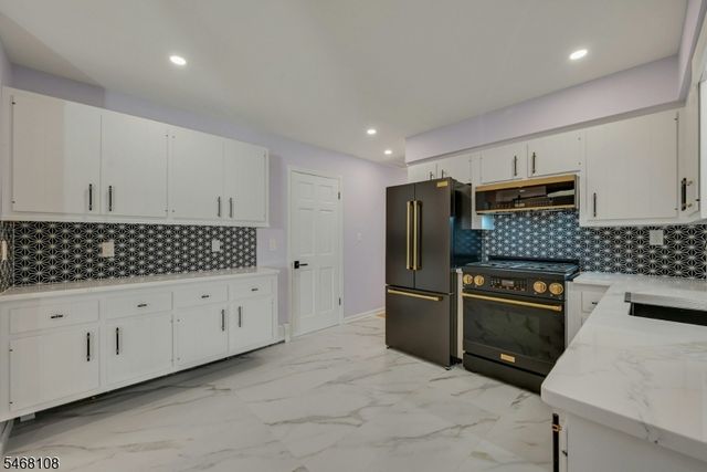 516 Harriet Pl, Franklin Lakes Boro, NJ 07417