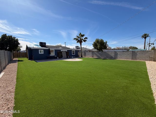 1346 E ALMERIA Road, Phoenix, AZ 85006