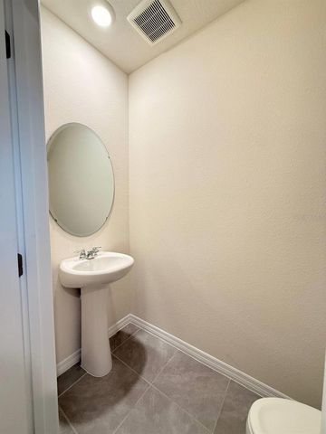 2333 PENGUIN BOULEVARD, Davenport, FL 33837