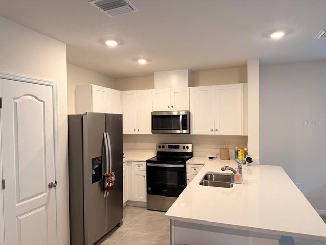 2333 PENGUIN BOULEVARD, Davenport, FL 33837