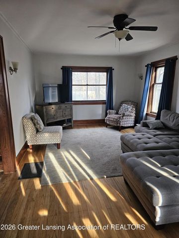 435 Regent Street, Lansing, MI 48912