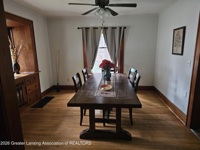 435 Regent Street, Lansing, MI 48912