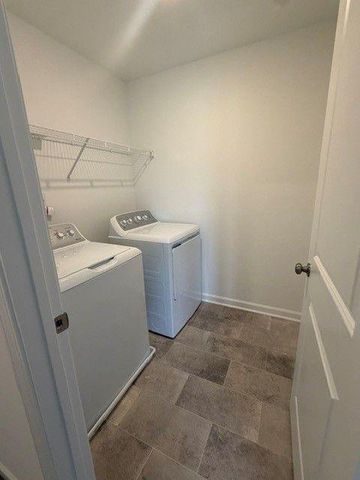 2829 Rosehall Way, Lawrenceville, GA 30044