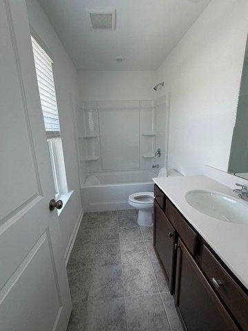 2829 Rosehall Way, Lawrenceville, GA 30044
