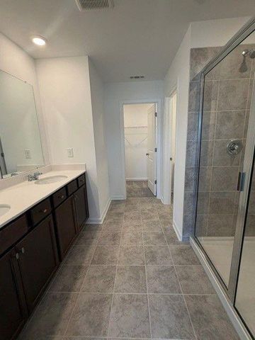 2829 Rosehall Way, Lawrenceville, GA 30044