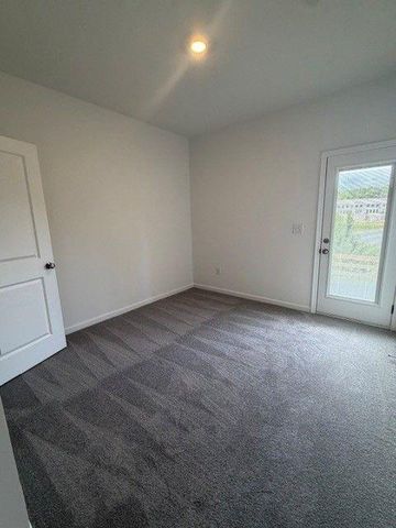2829 Rosehall Way, Lawrenceville, GA 30044