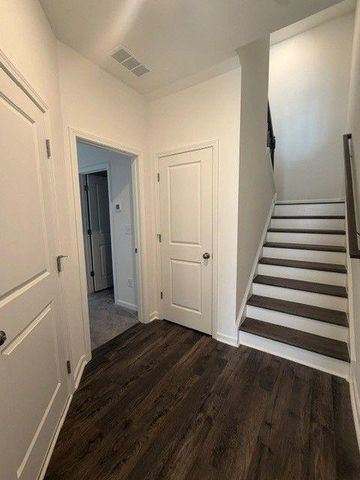2829 Rosehall Way, Lawrenceville, GA 30044