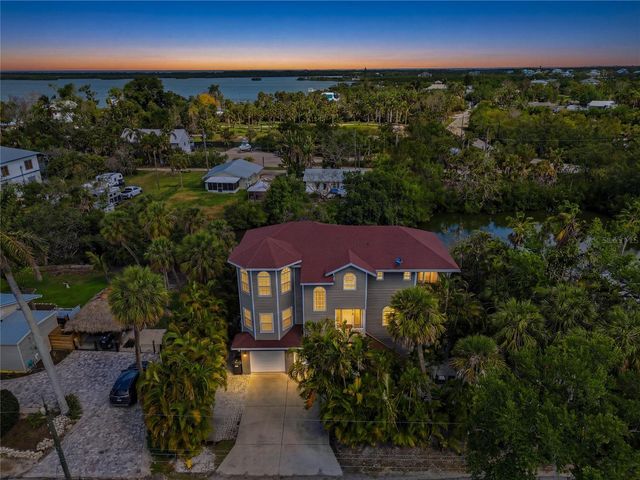 28 MICHIANA DRIVE, Terra Ceia, FL 34250