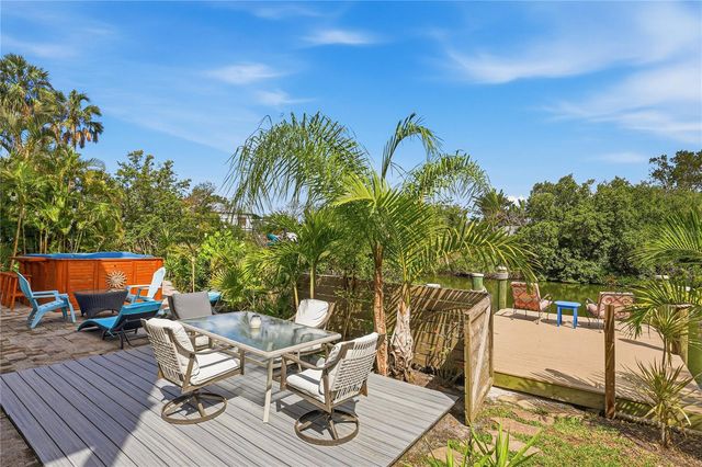 28 MICHIANA DRIVE, Terra Ceia, FL 34250