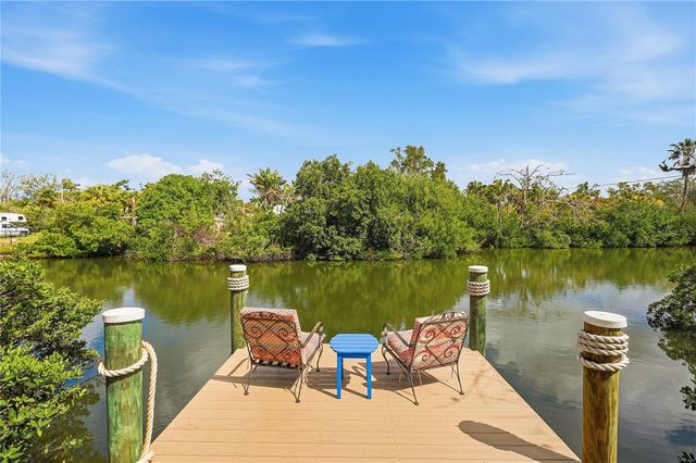 28 MICHIANA DRIVE, Terra Ceia, FL 34250