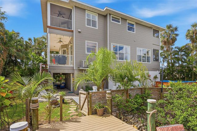 28 MICHIANA DRIVE, Terra Ceia, FL 34250