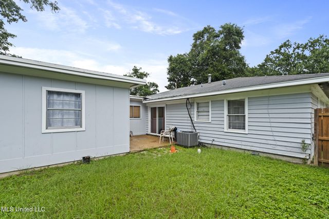 1245 24th Street, Gulfport, MS 39501