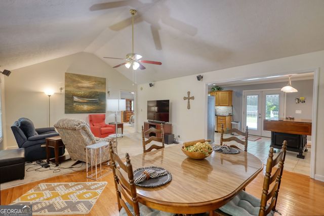 1130 Rawlings Drive, Rutledge, GA 30663