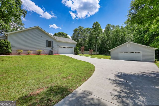 1130 Rawlings Drive, Rutledge, GA 30663