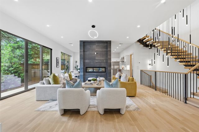 3624 N Fitzhugh Avenue, Dallas, TX 75204