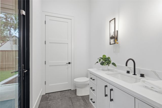 3624 N Fitzhugh Avenue, Dallas, TX 75204