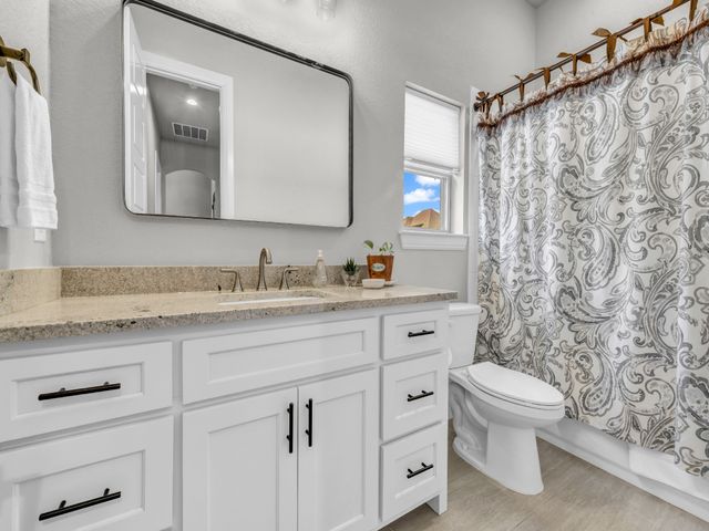 1217 Crown Valley Drive, Weatherford, TX 76087