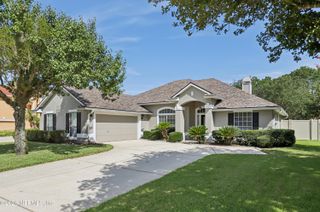 2070 THORNHILL Drive, Fleming Island, FL 32003