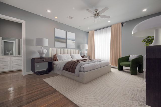 4318 E Center Street, Houston, TX 77007