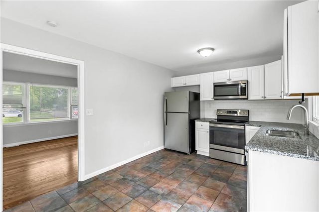 3604 S Adams Avenue, Independence, MO 64055