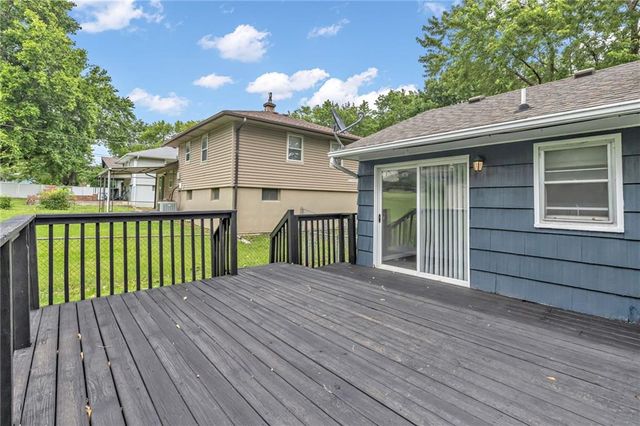 3604 S Adams Avenue, Independence, MO 64055