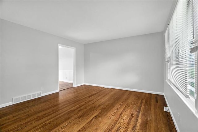 3604 S Adams Avenue, Independence, MO 64055