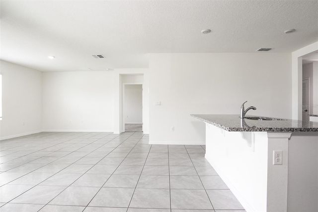 11364 AMBER RIDGE DRIVE, Zellwood, FL 32798