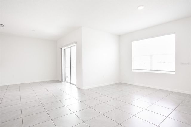 11364 AMBER RIDGE DRIVE, Zellwood, FL 32798