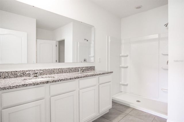 11364 AMBER RIDGE DRIVE, Zellwood, FL 32798