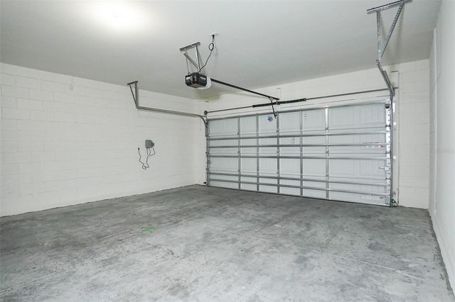 11364 AMBER RIDGE DRIVE, Zellwood, FL 32798