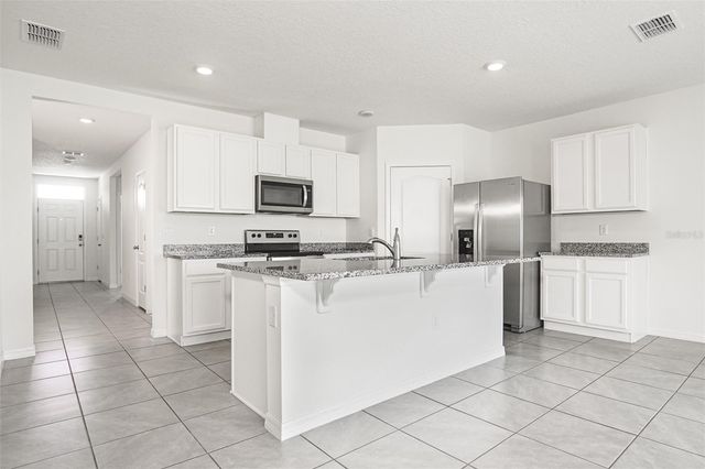 11364 AMBER RIDGE DRIVE, Zellwood, FL 32798