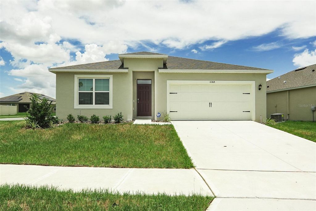 11364 AMBER RIDGE DRIVE, Zellwood, FL 32798