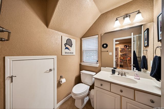 11118 Windy Willows, Helotes, TX 78023