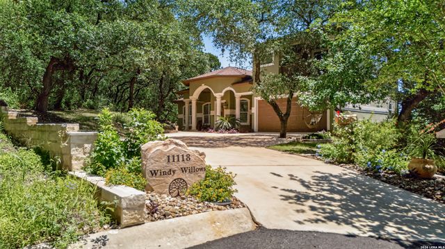 11118 Windy Willows, Helotes, TX 78023