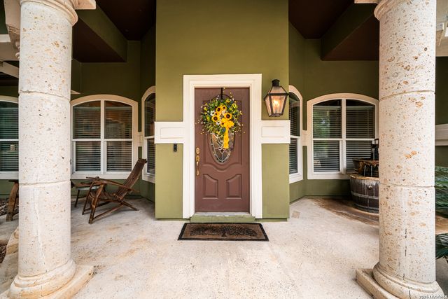 11118 Windy Willows, Helotes, TX 78023