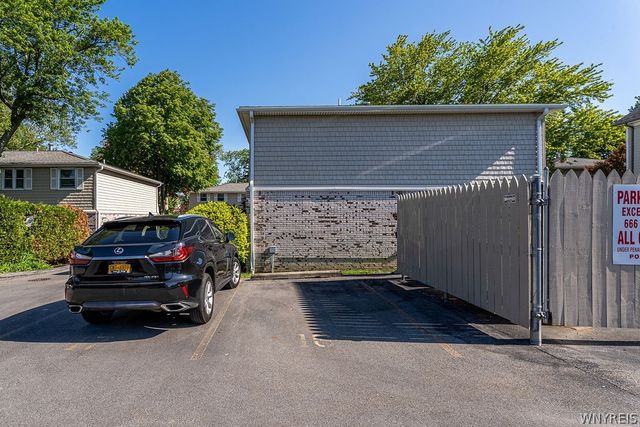 666 West Ferry Street 39, Buffalo, NY 14222