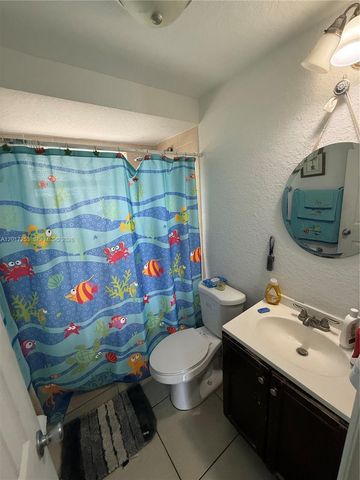 7101 SW 89th Ct 305, Miami, FL 33173