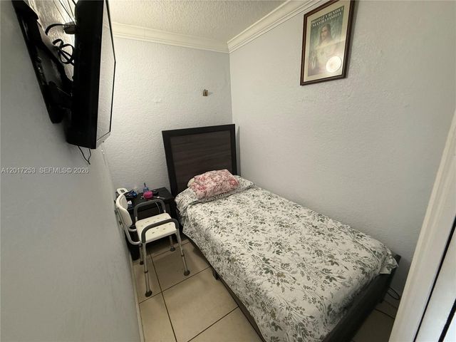 7101 SW 89th Ct 305, Miami, FL 33173