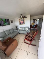 7101 SW 89th Ct 305, Miami, FL 33173