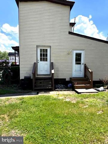 80 DELAWARE AVE, Morrisville, PA 19067