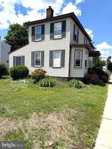 80 DELAWARE AVE, Morrisville, PA 19067