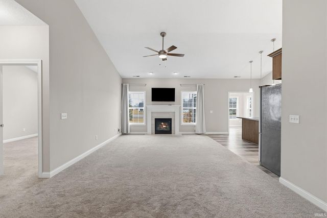 7864 Sunbeam Cove, Fort Wayne, IN 46835