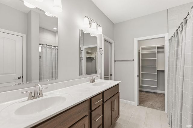 7864 Sunbeam Cove, Fort Wayne, IN 46835