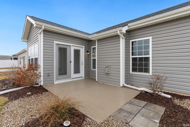 7864 Sunbeam Cove, Fort Wayne, IN 46835