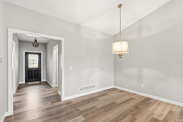 7864 Sunbeam Cove, Fort Wayne, IN 46835